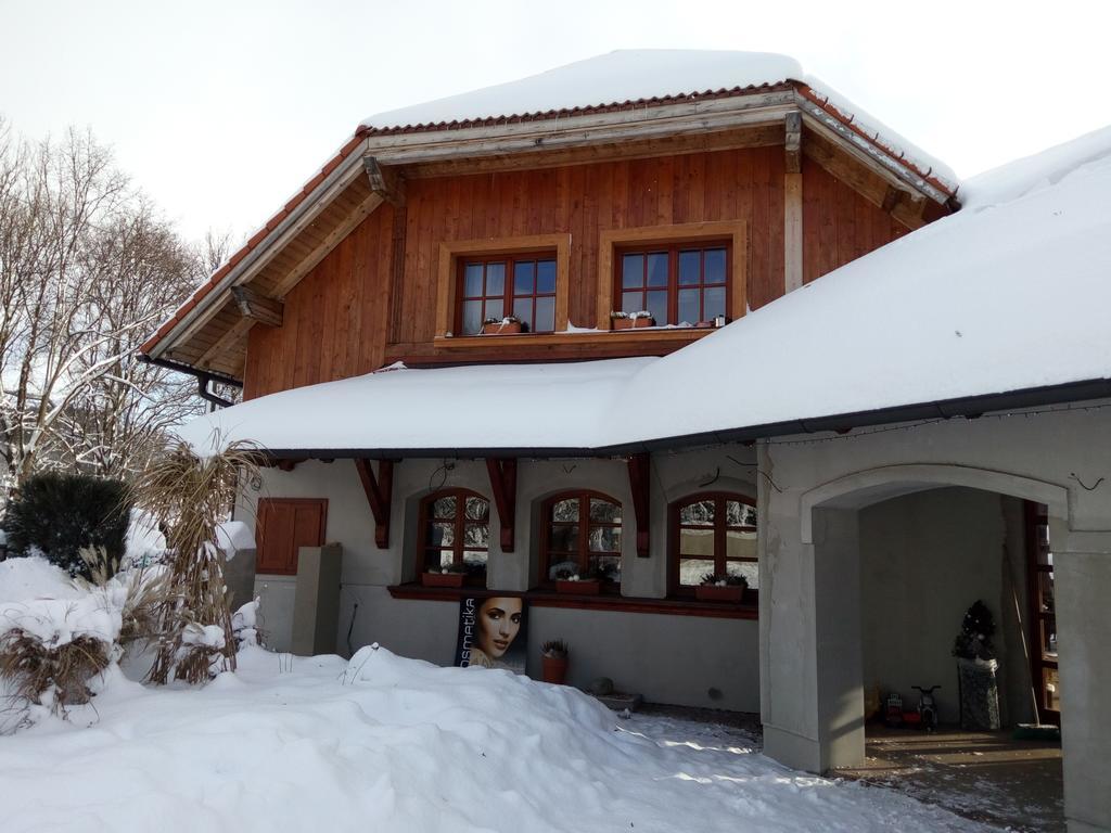 Family House 94 Lejlighed Prosecne Eksteriør billede
